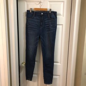 14 long American Eagle skinny jeans